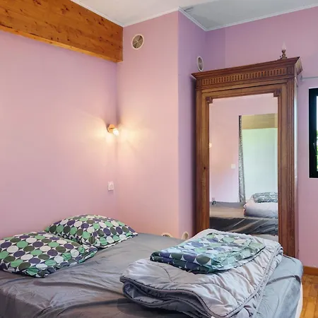 Lafamosia Villa *